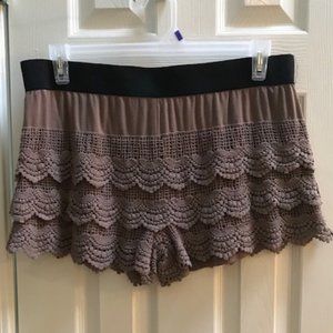 Umgee Plus Lace shorts 2XL Taupe